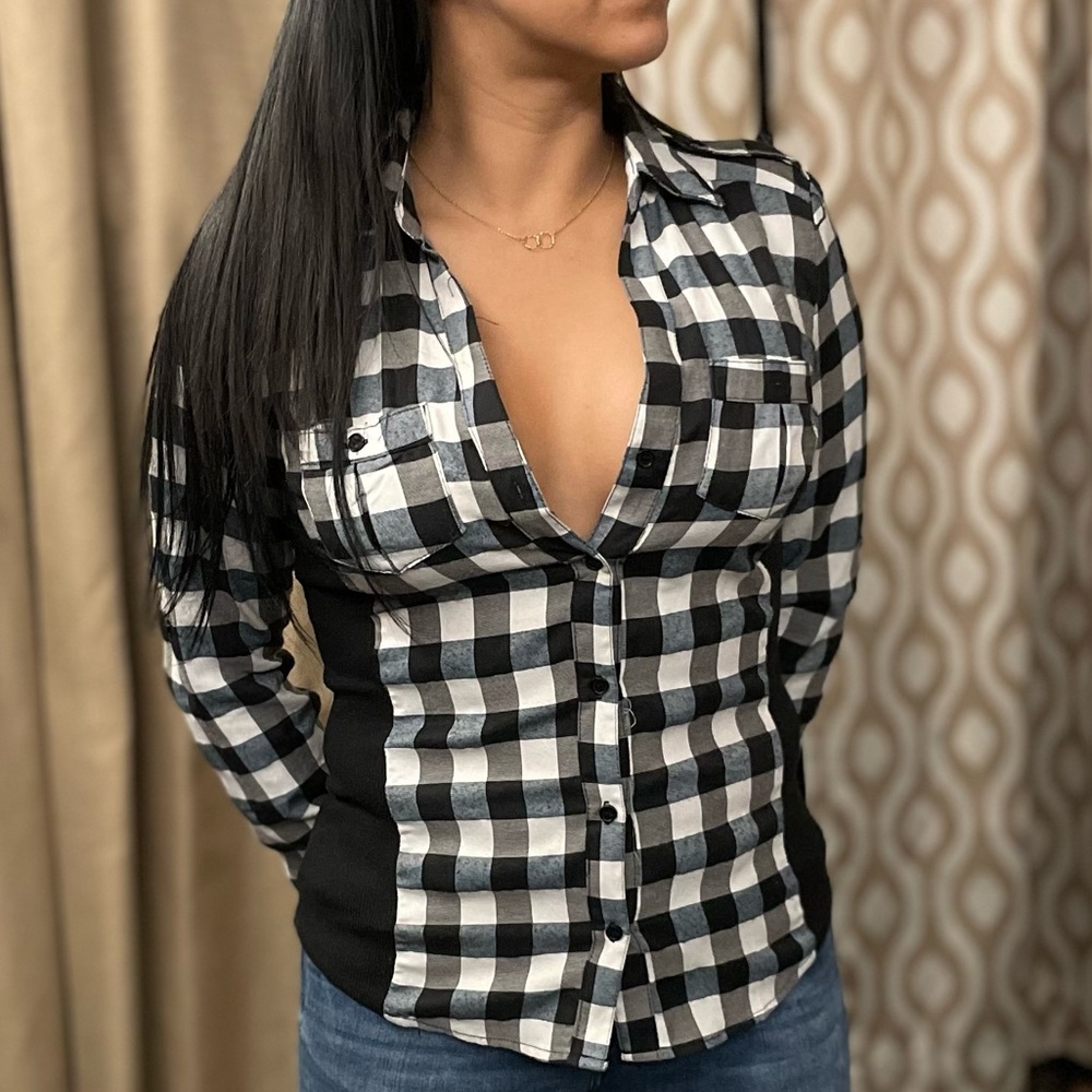 Blue plaid button up